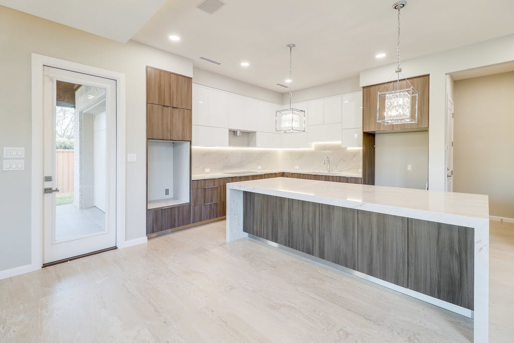 Kitchens — 11