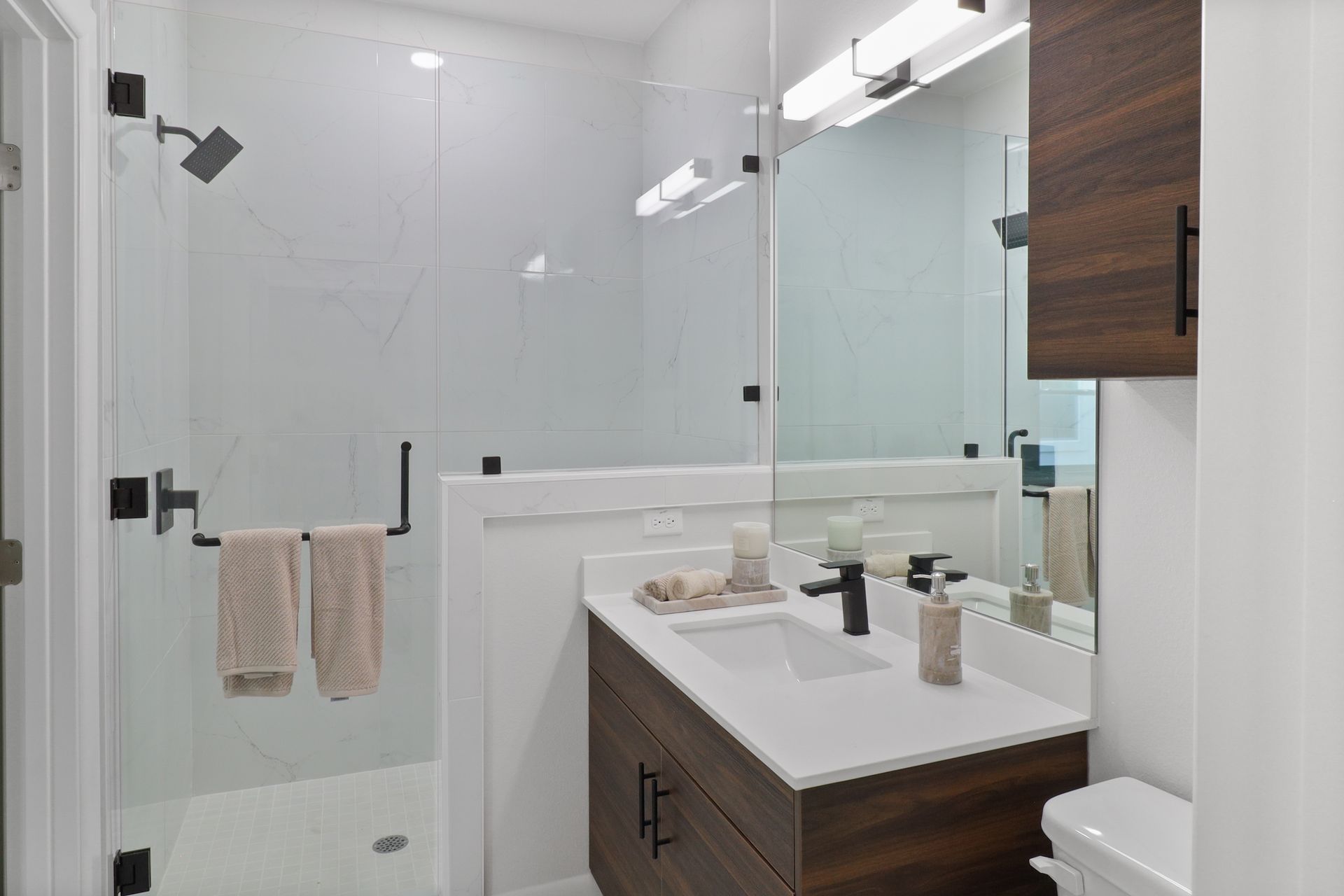 Walnut & White Sophistication bathroom